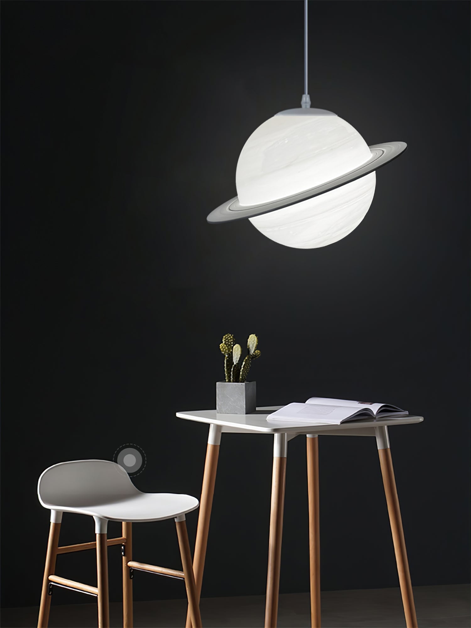 Jupiter Pendant Light