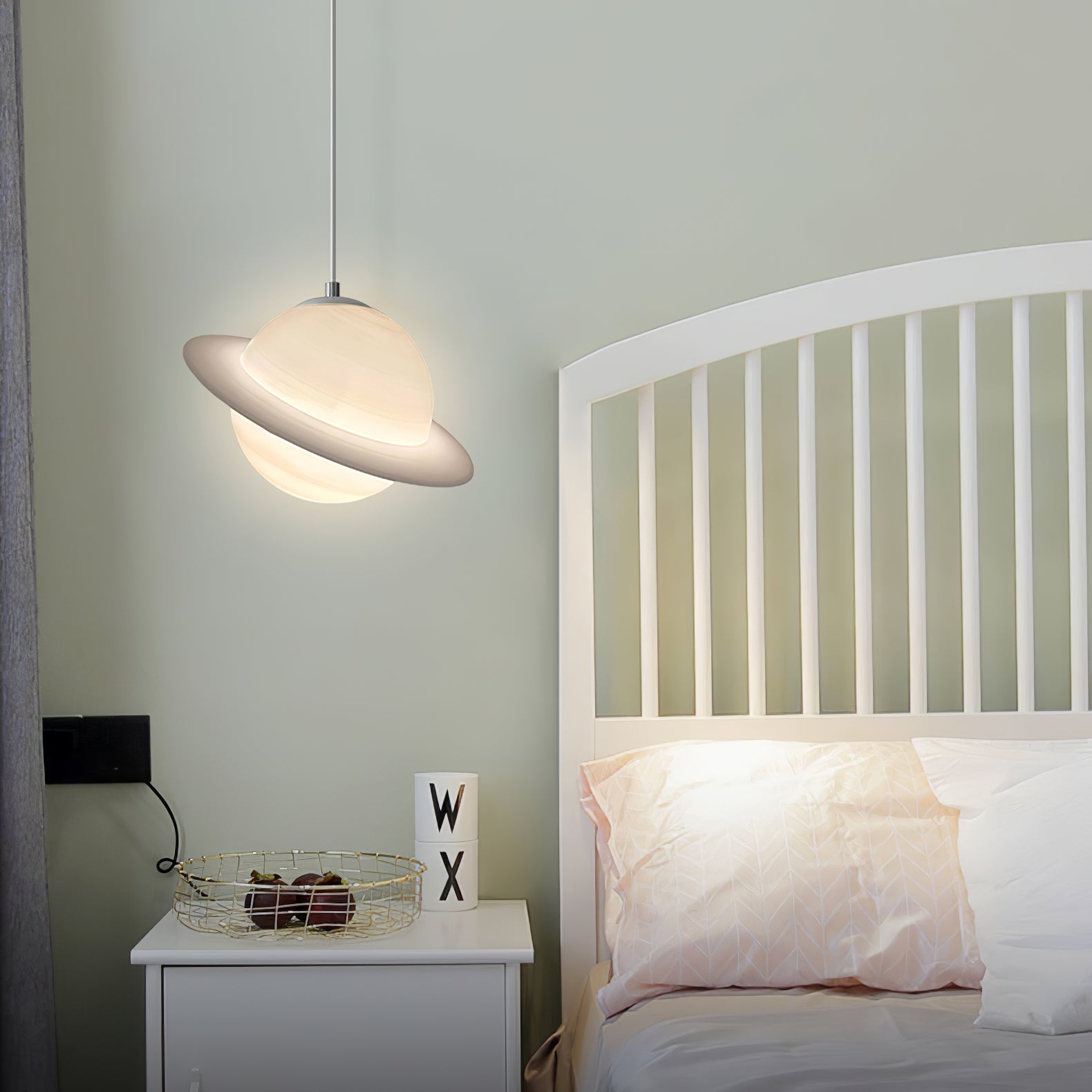 Jupiter Pendant Light