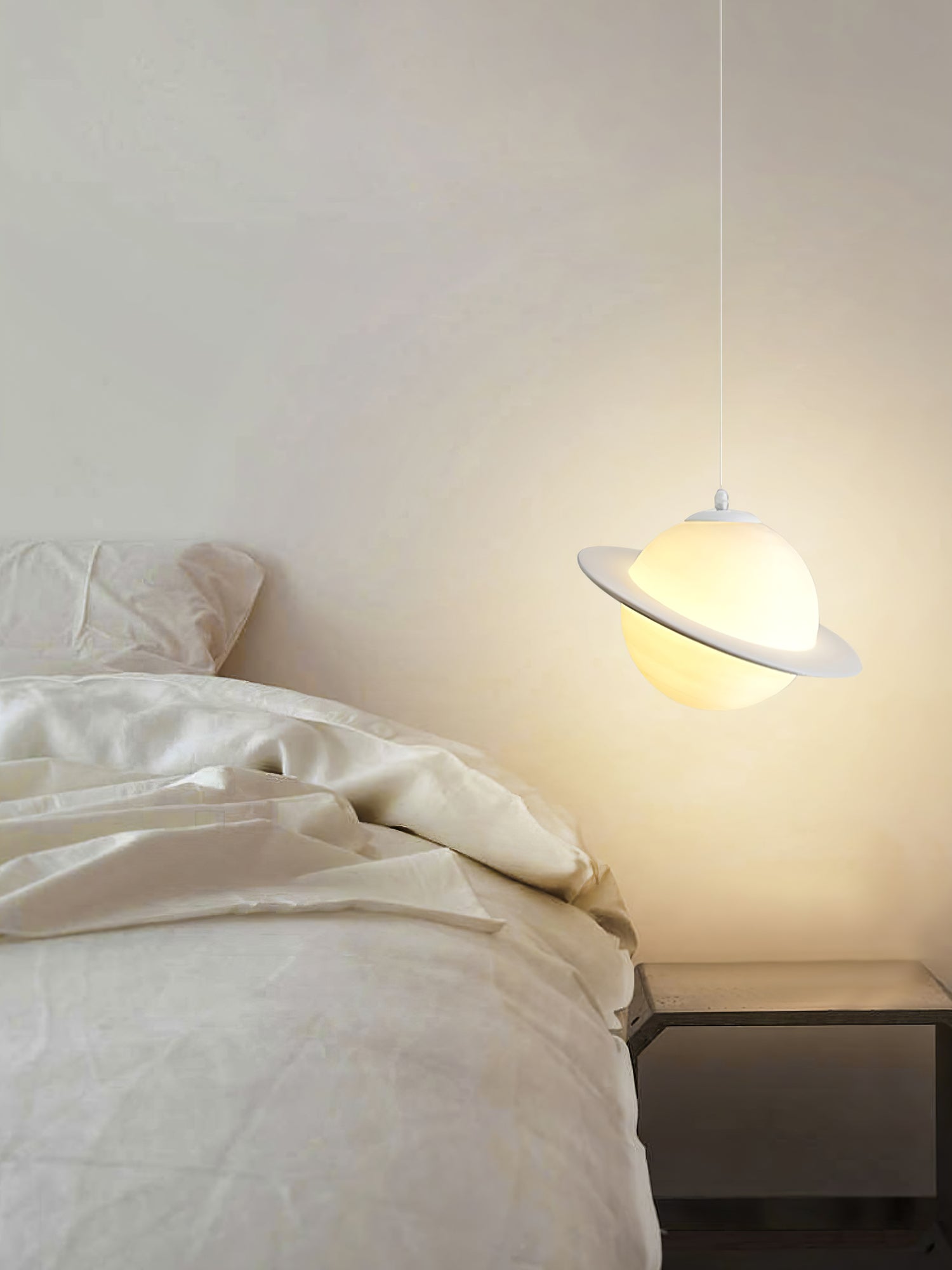 Jupiter Pendant Light