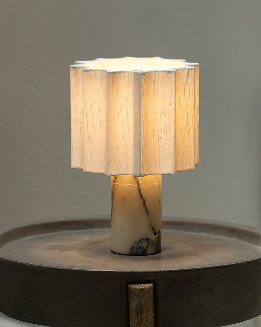 Kane Built-in Battery Table Lamp