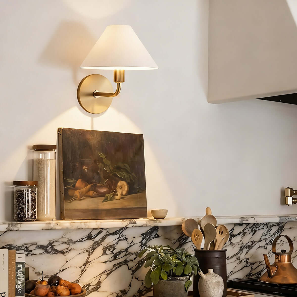 Kavrion Wall Lamp