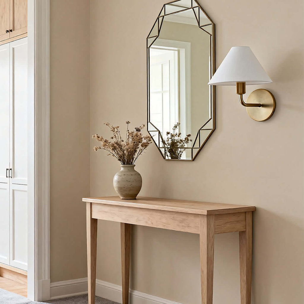 Kavrion Wall Lamp