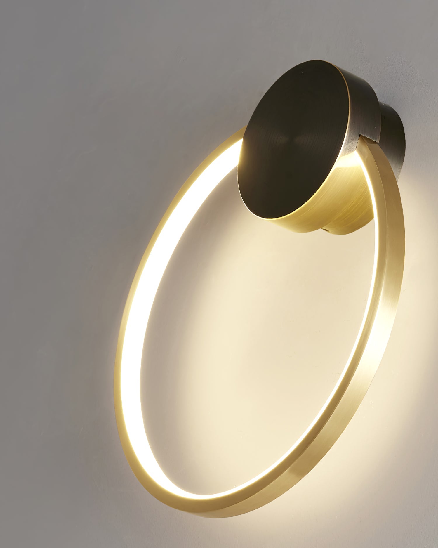 Koya Wall Light