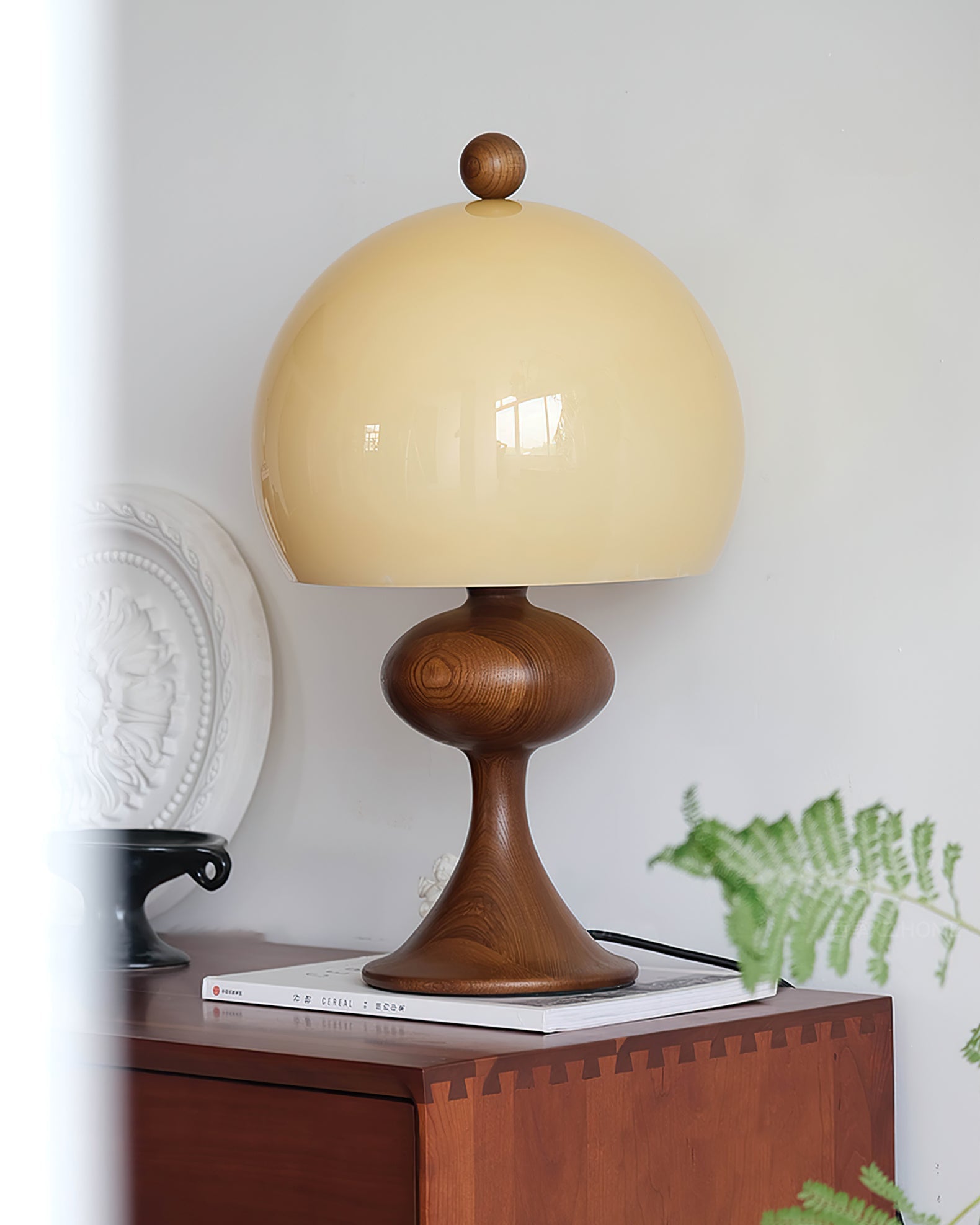 Laddi Table Lamp