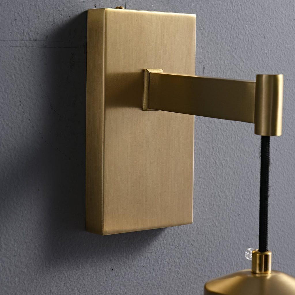 Leontine Glass Wall Lamp