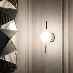 Levita Wall Lamp