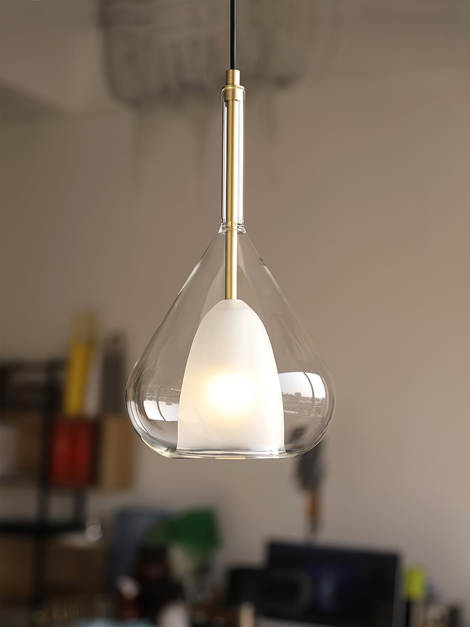 Lila Pendant Lamp