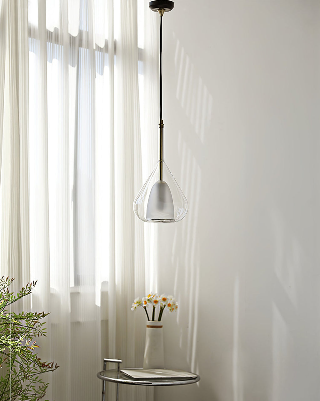 Lila Pendant Lamp