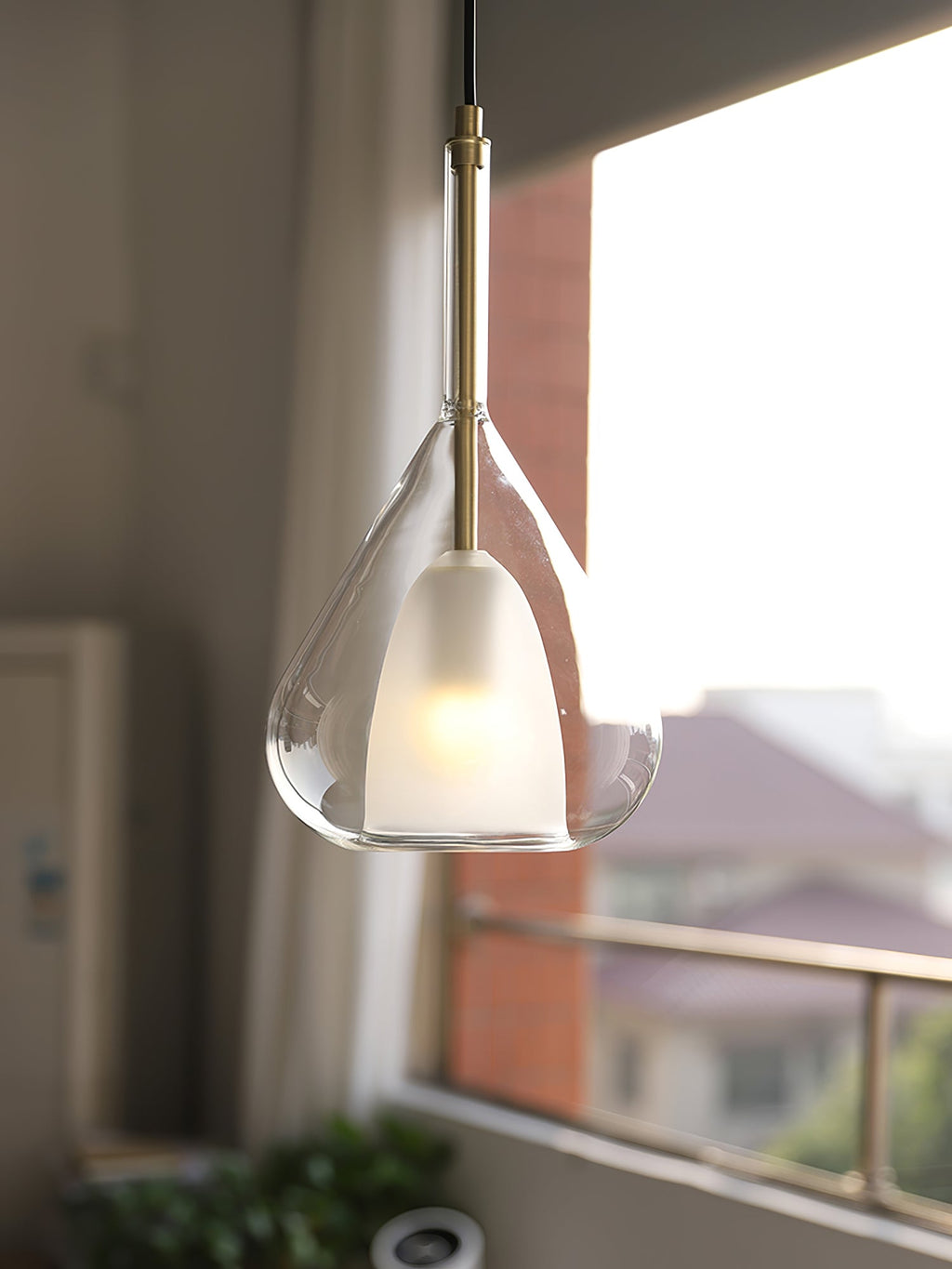 Lila Pendant Lamp