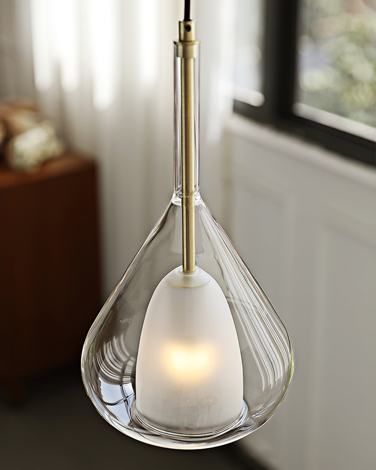 Lila Pendant Lamp