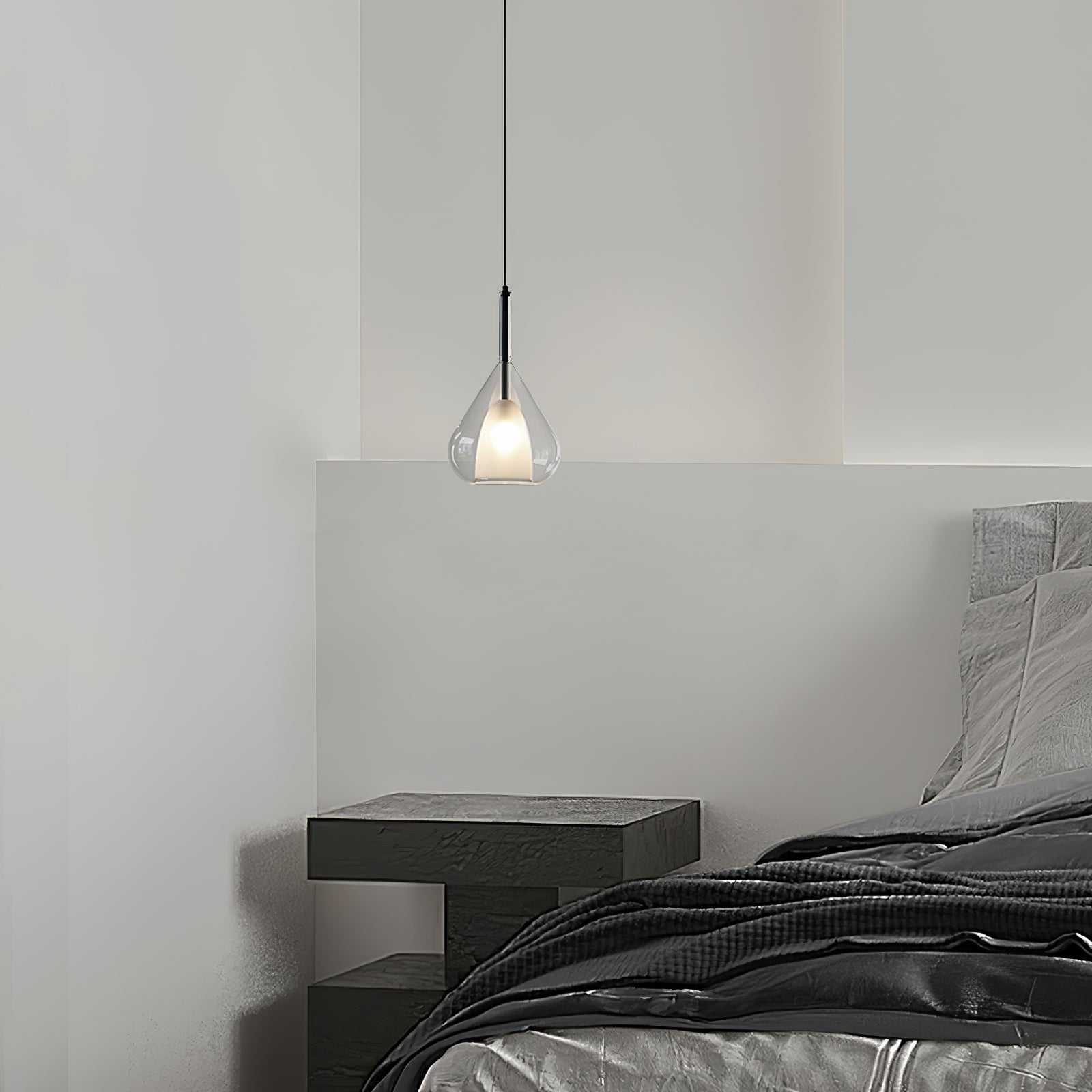 Lila Pendant Lamp