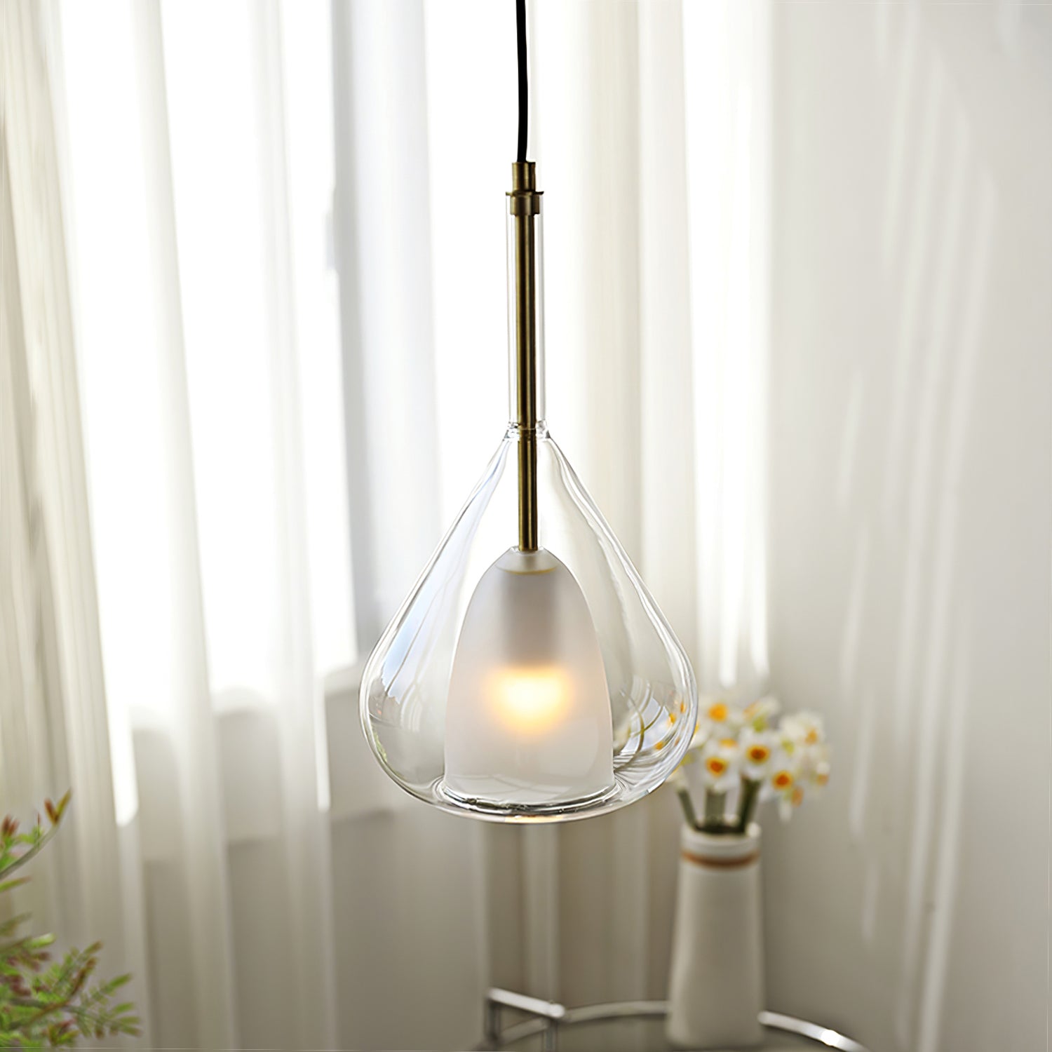 Lila Pendant Lamp