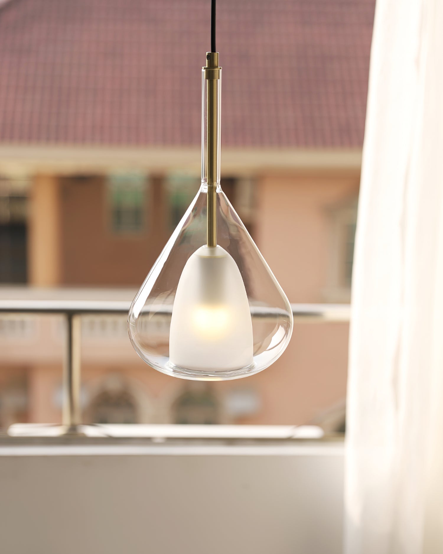Lila Pendant Lamp