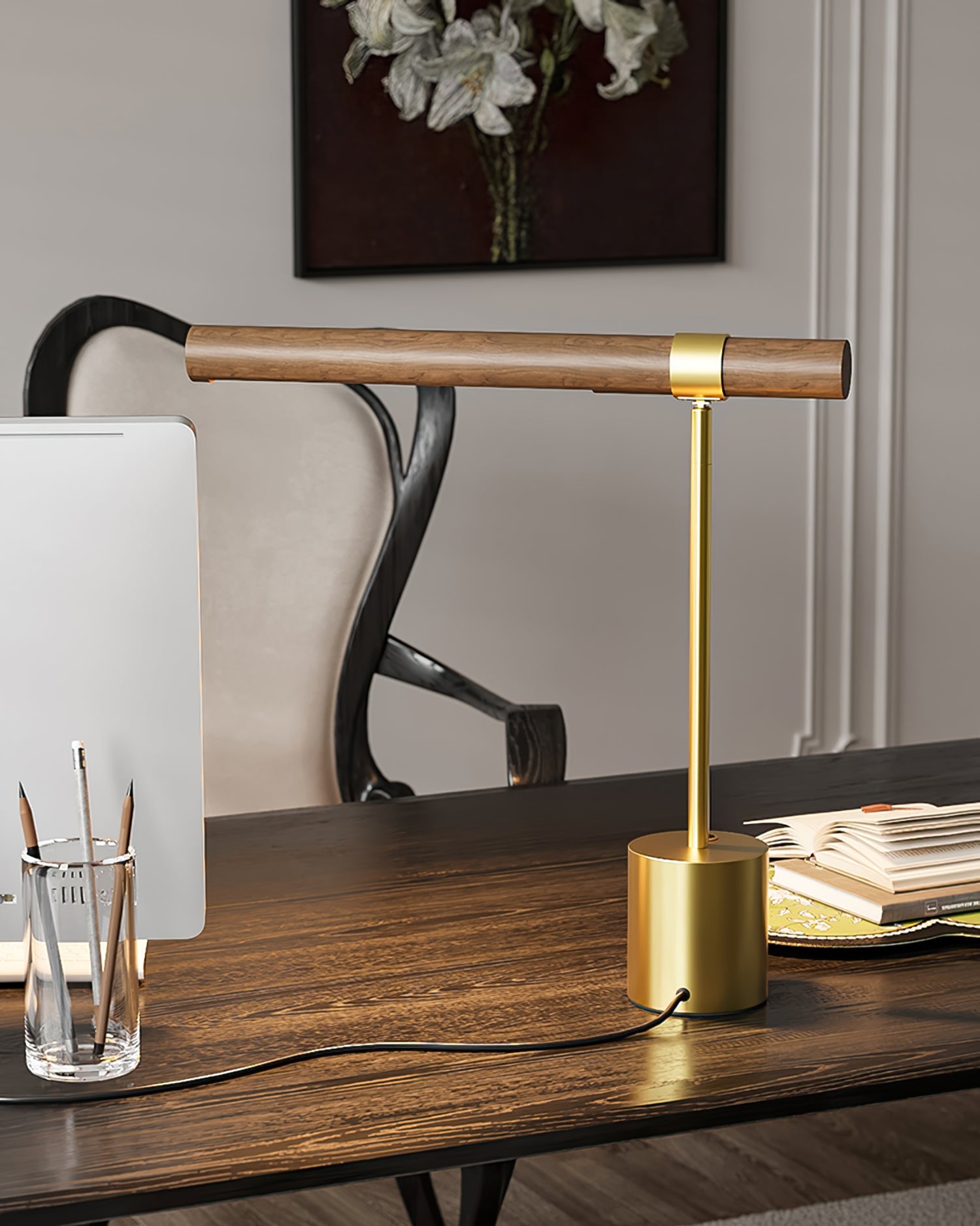 Linear Table Lamp