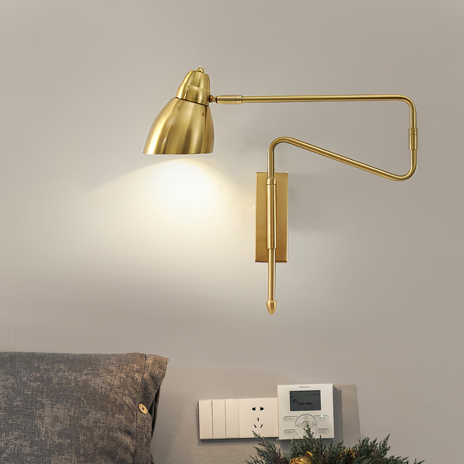 Long Arm Rotating Wall Lamp