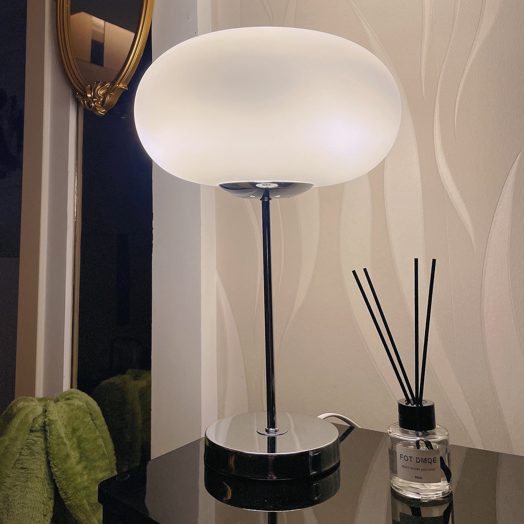 Lumi Table Lamp
