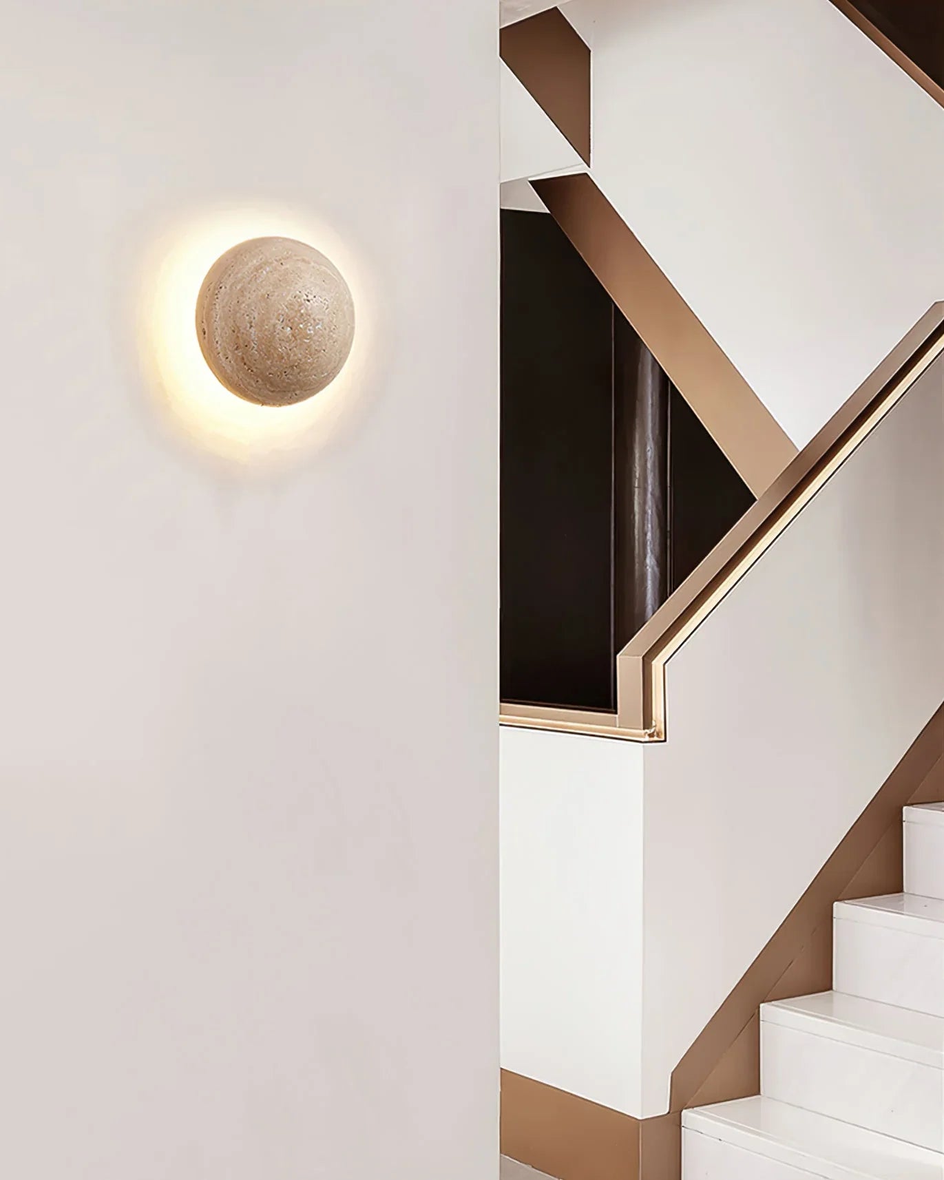 Luna Round Travertine Wall Light