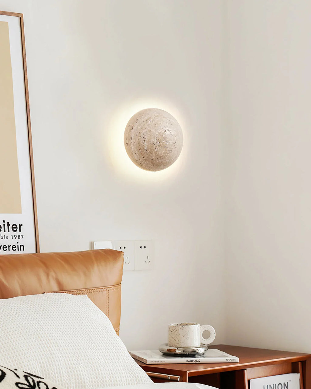 Luna Round Travertine Wall Light