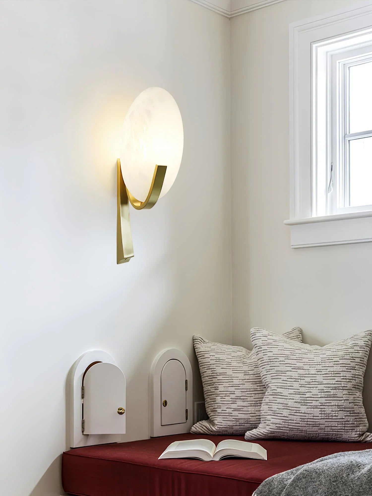 Luxury Alice Alabaster Wall Lamp
