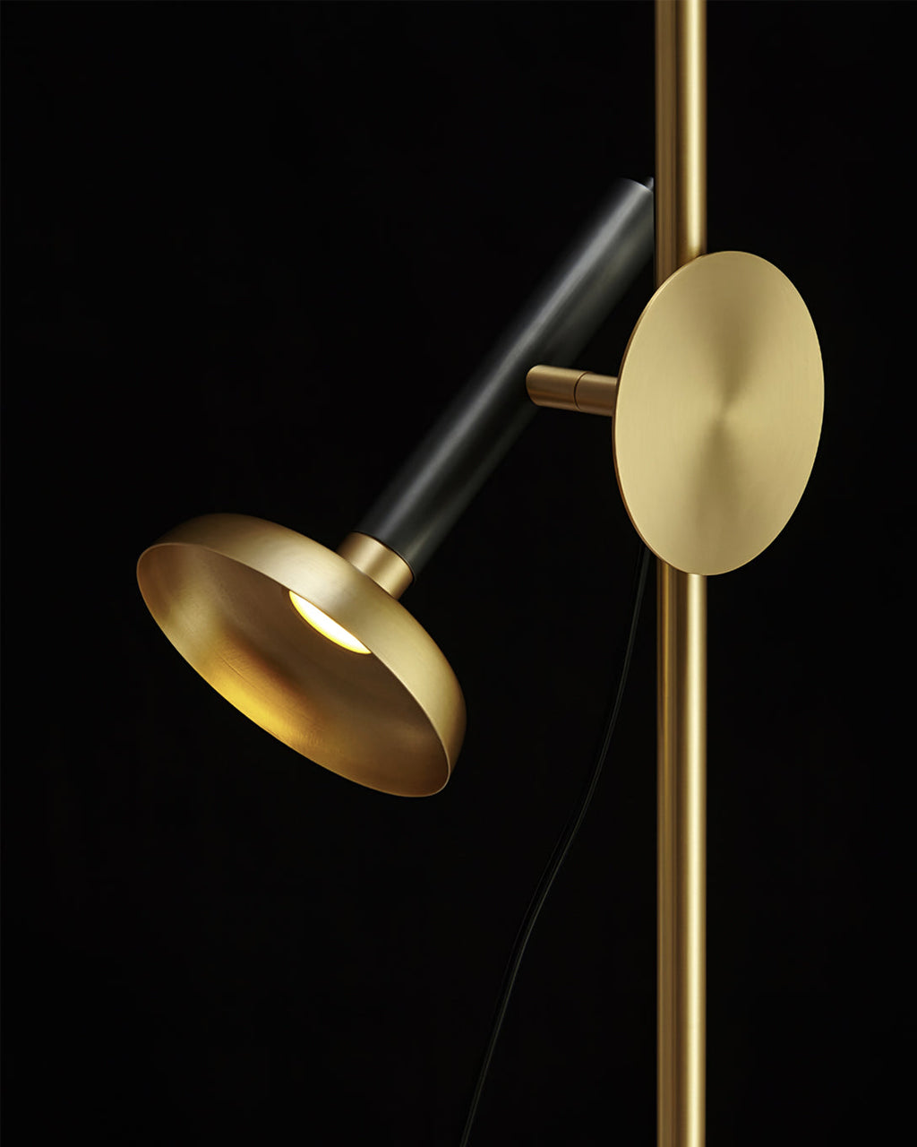 Marquina Floor Lamp