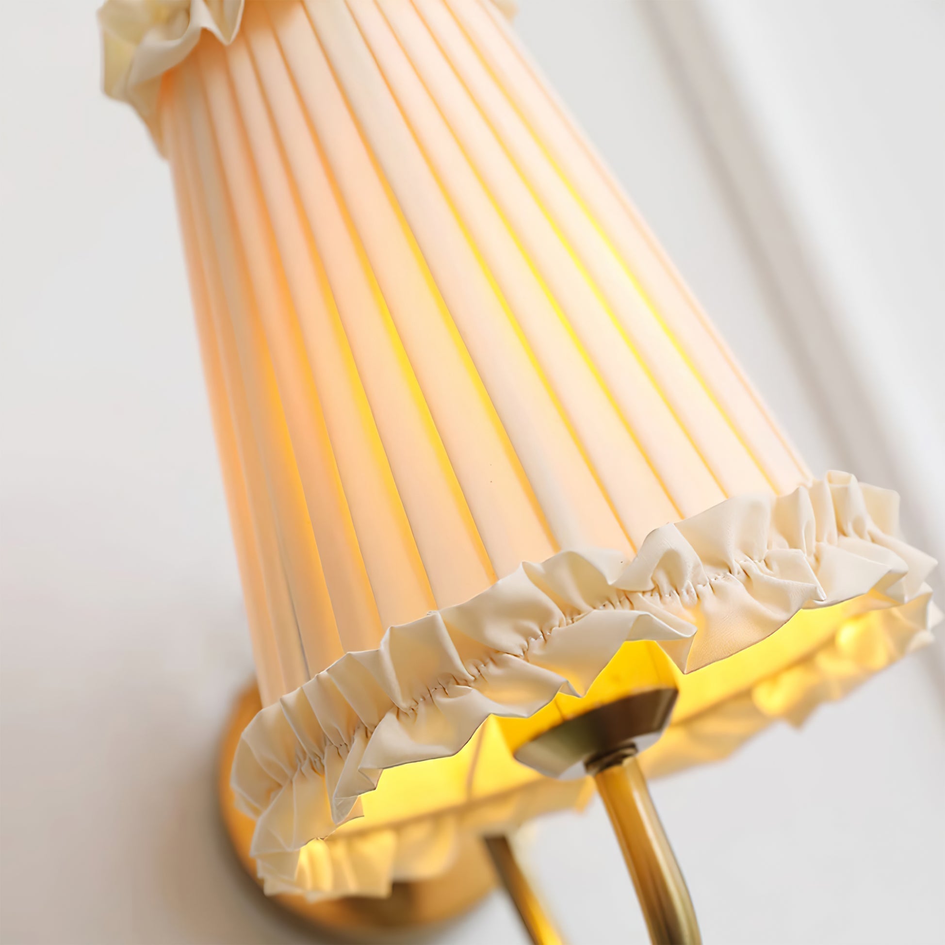 Mcveigh Wall Lamp