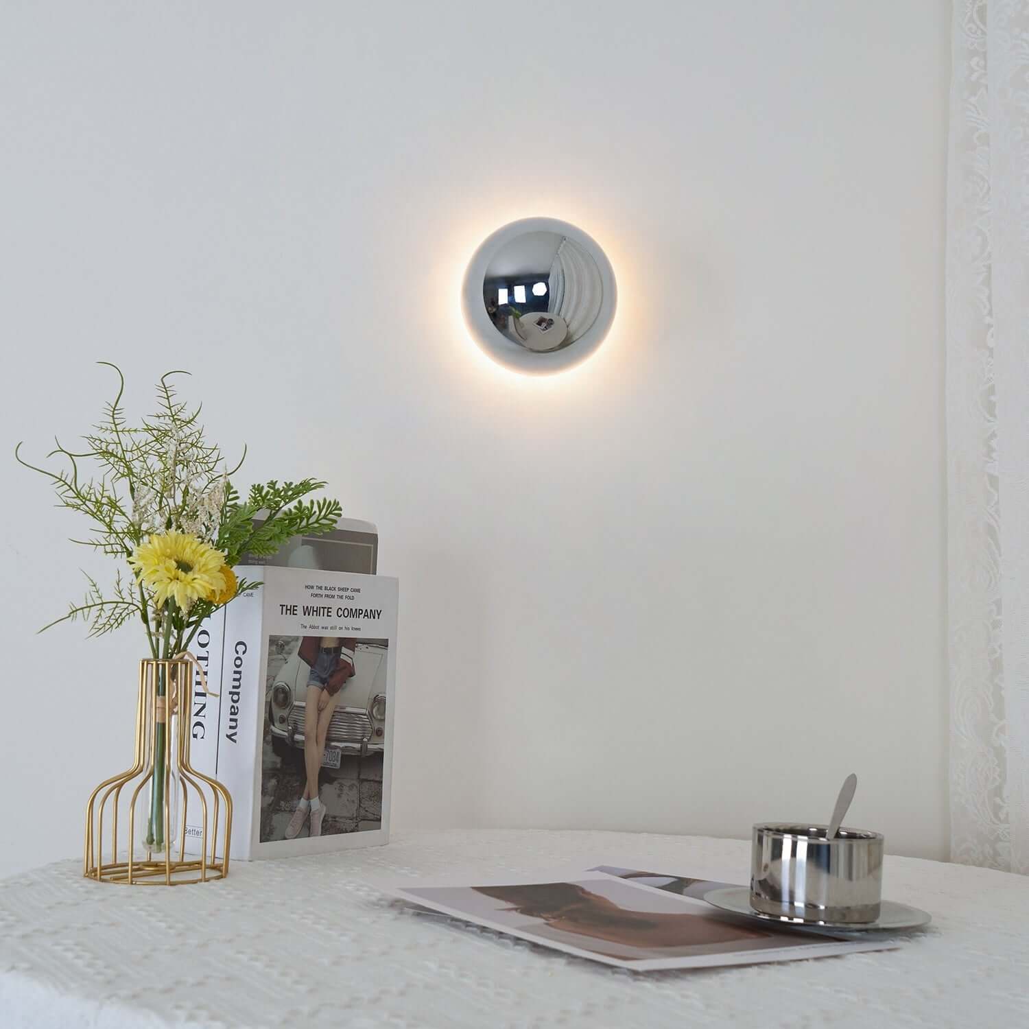 Merqano Luxury Bedside Wall Sconce – Modern Creative Wall Light