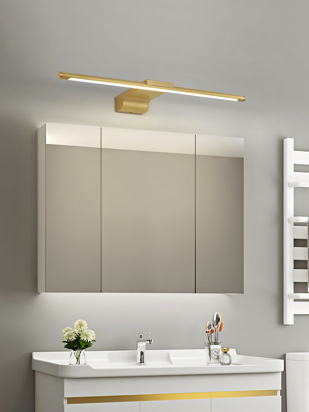 Metallic Streamlined Wall Light