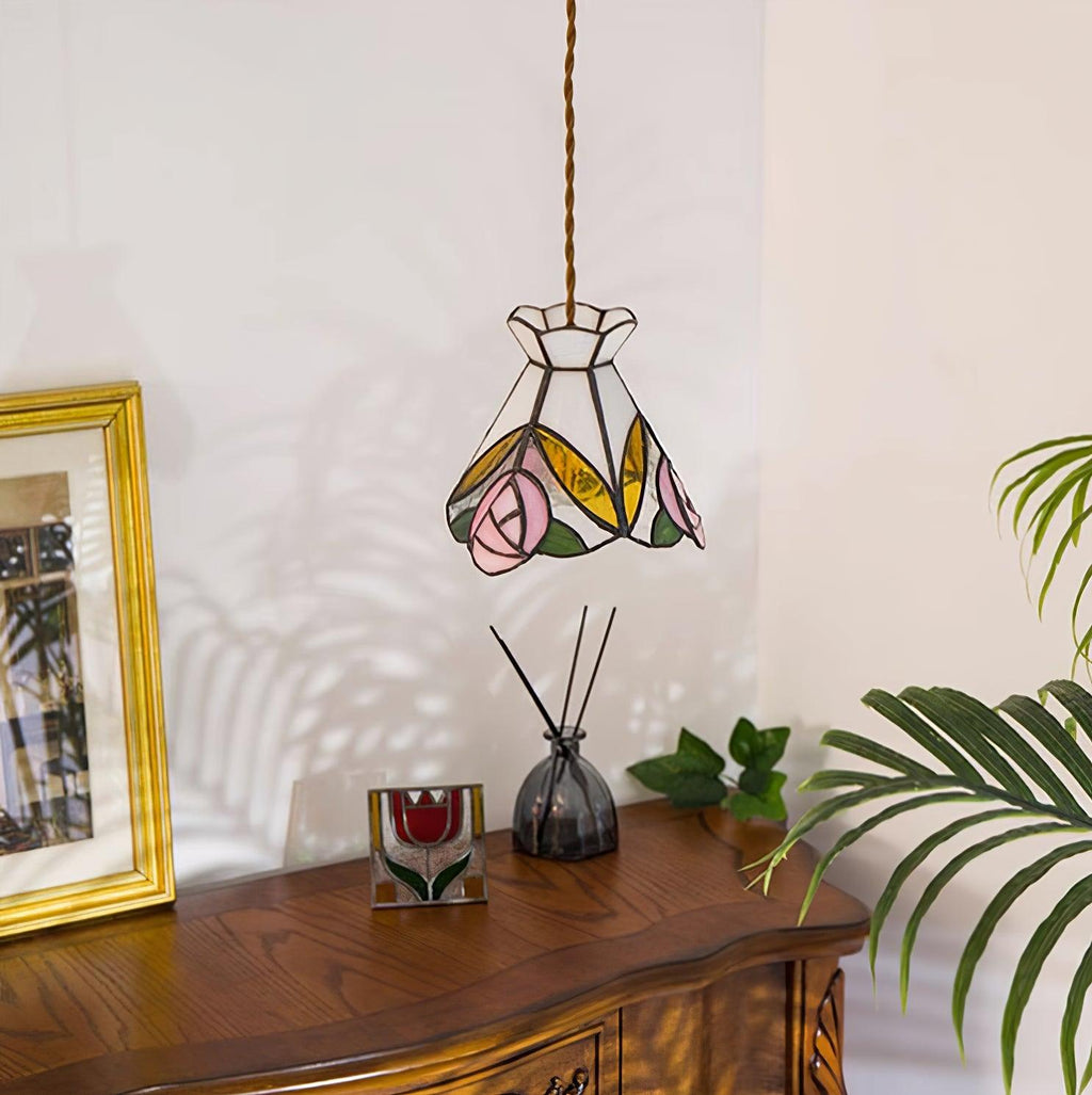 Rosebud Tiffany Pendant Lamp