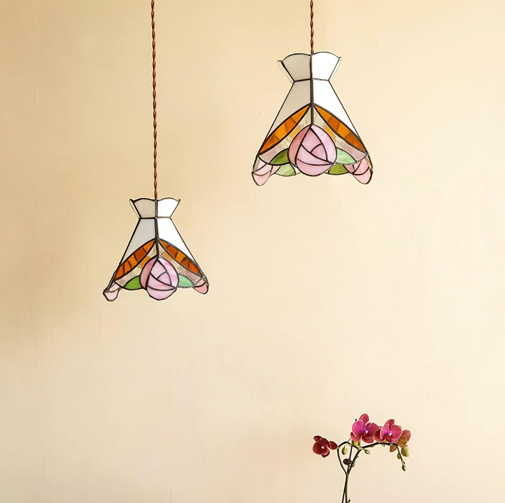Rosebud Tiffany Pendant Lamp