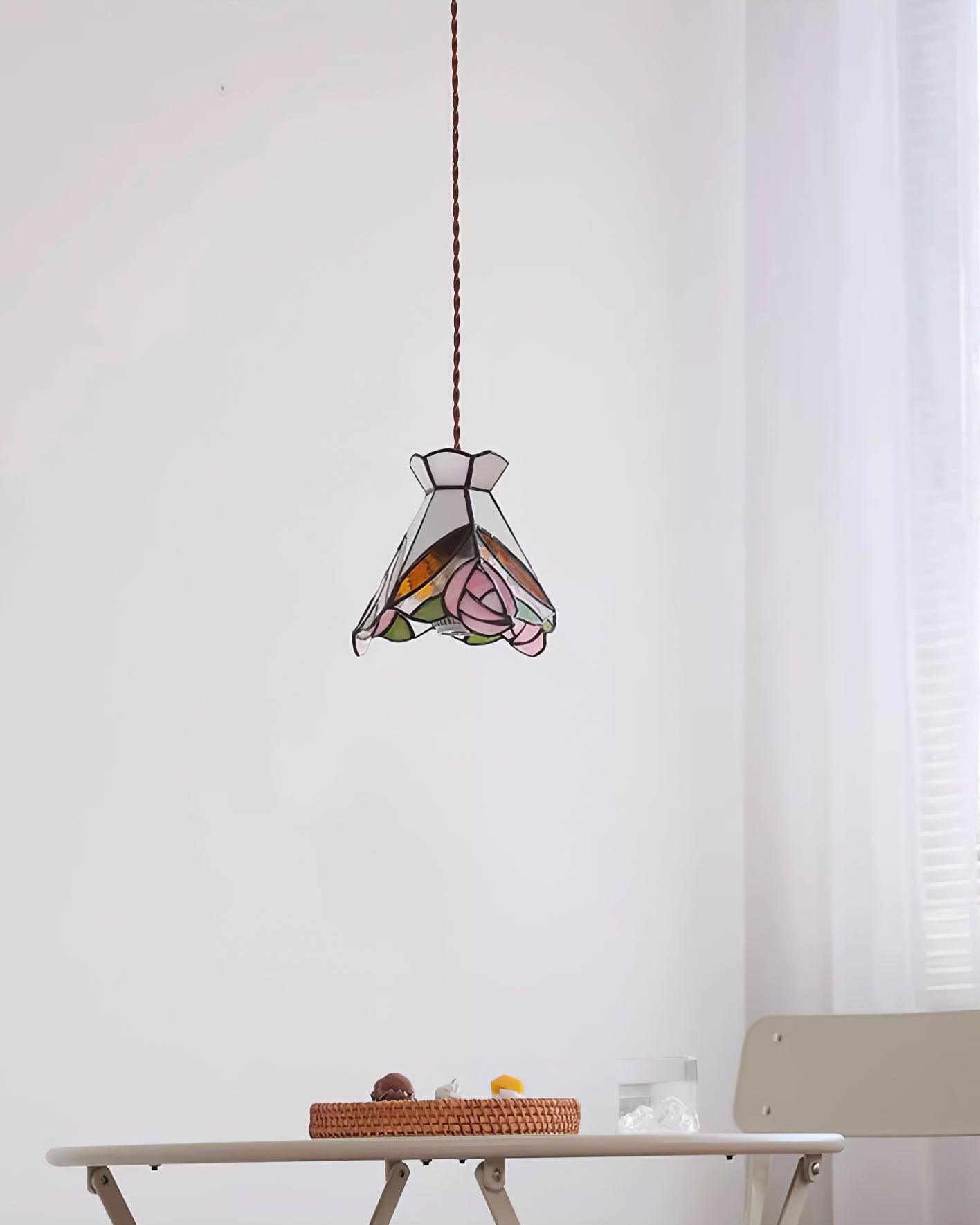 Rosebud Tiffany Pendant Lamp