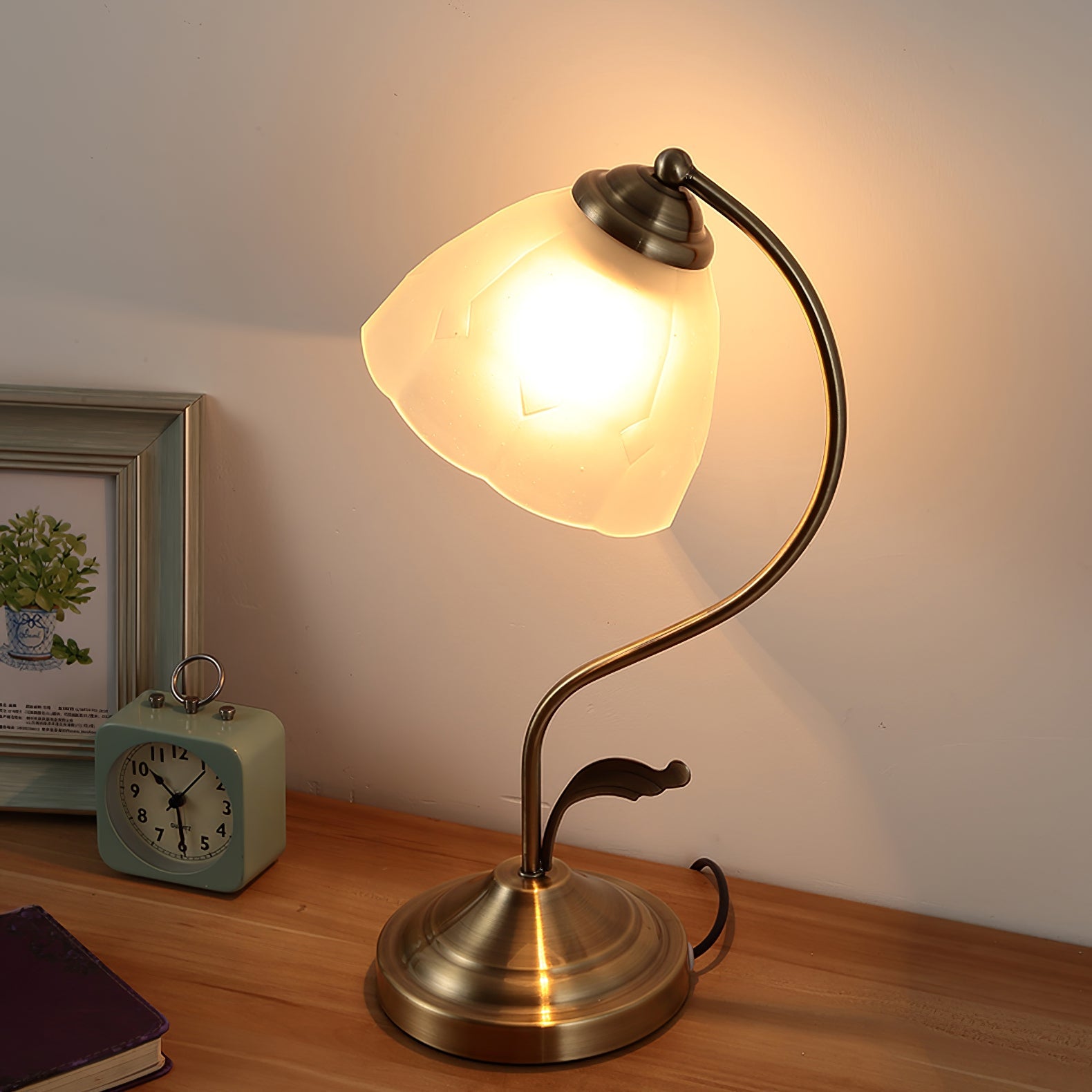 Mica Table Lamp