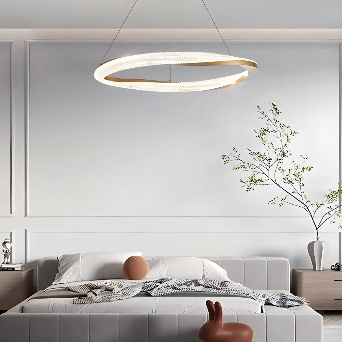 Modern Simple Mobius Circle Chandelier
