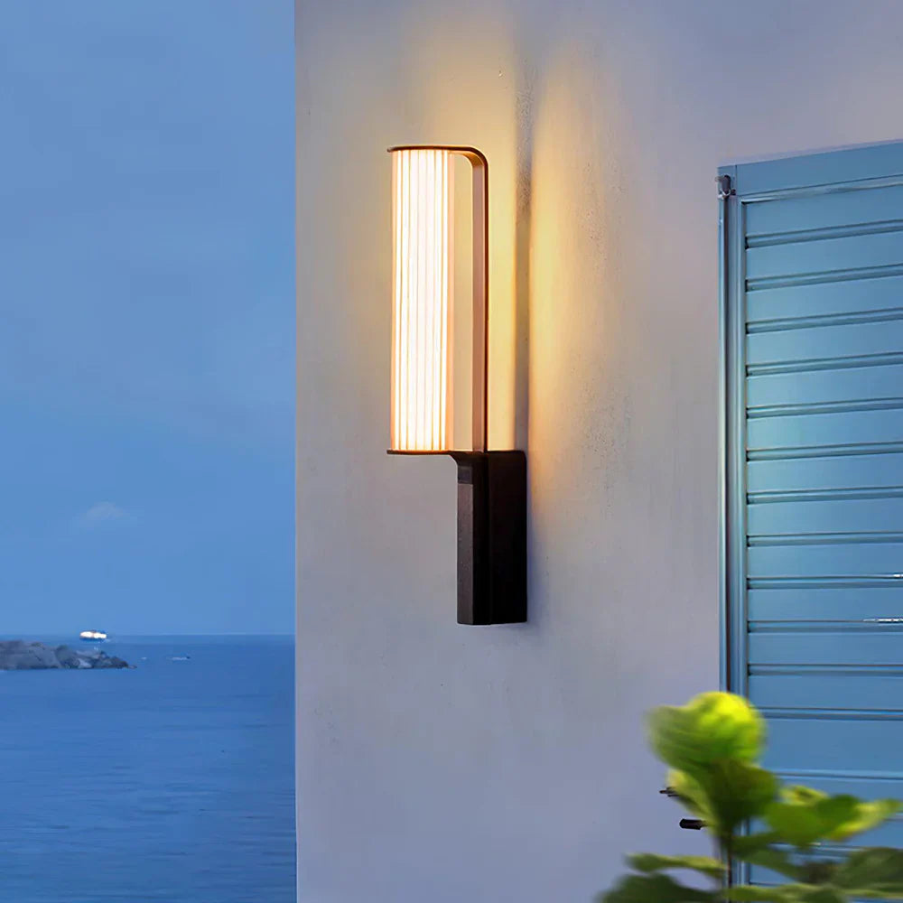 Modern Curved Zenith Arc Outdoor Wall Sconce