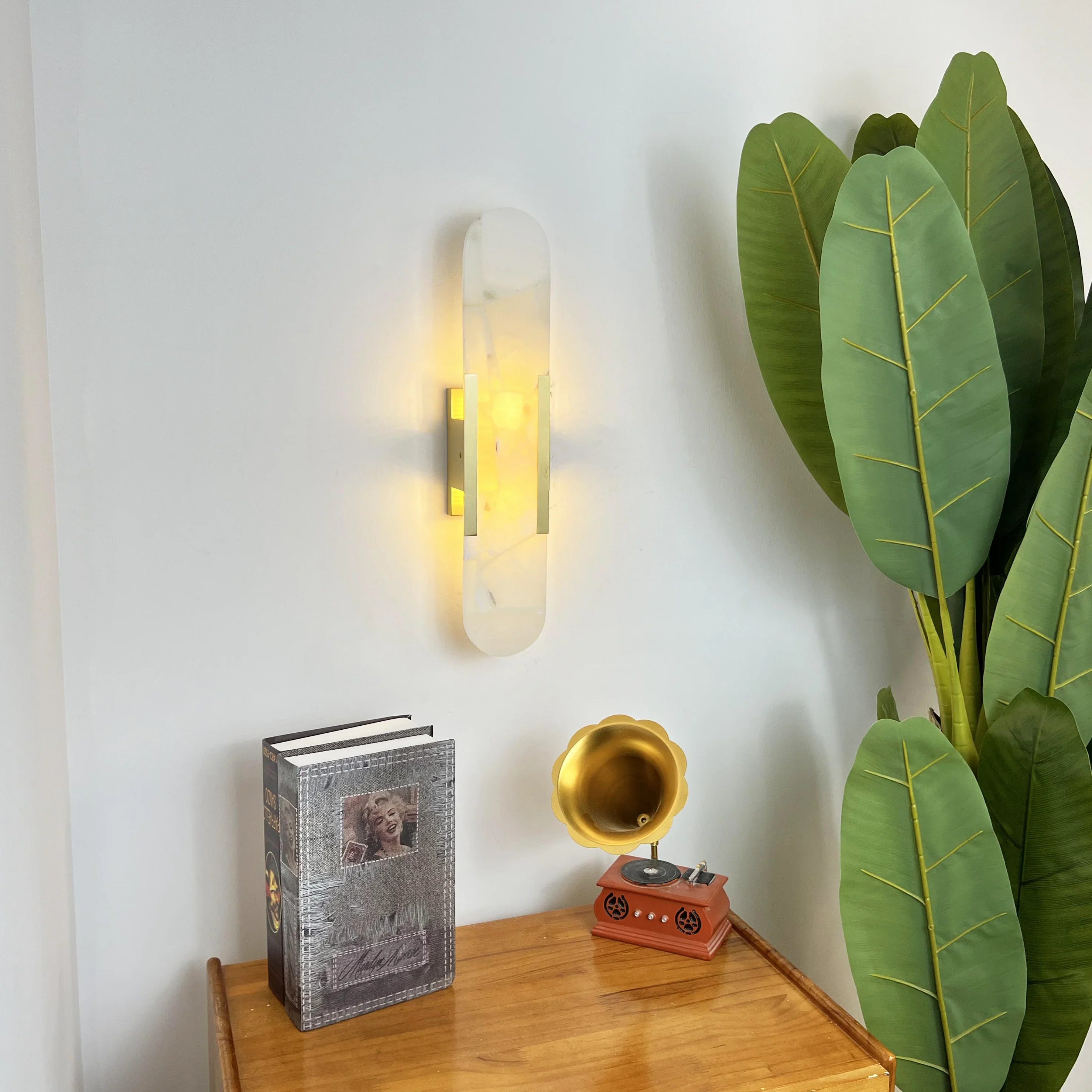 Modern Melange Elongated Alabaster Wall Lamp