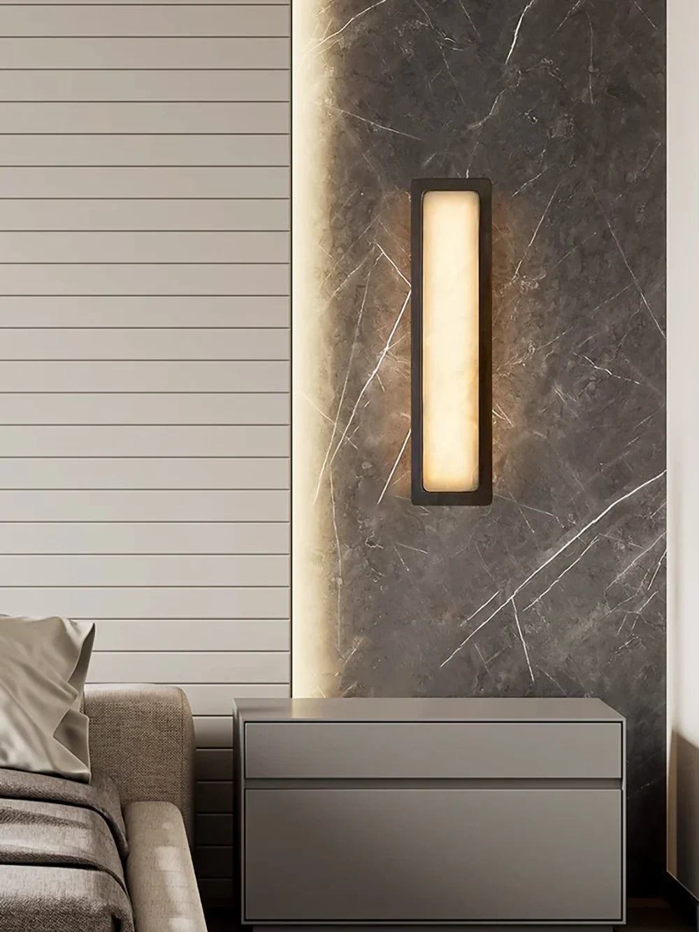 Sashya Alabaster Wall Lamp