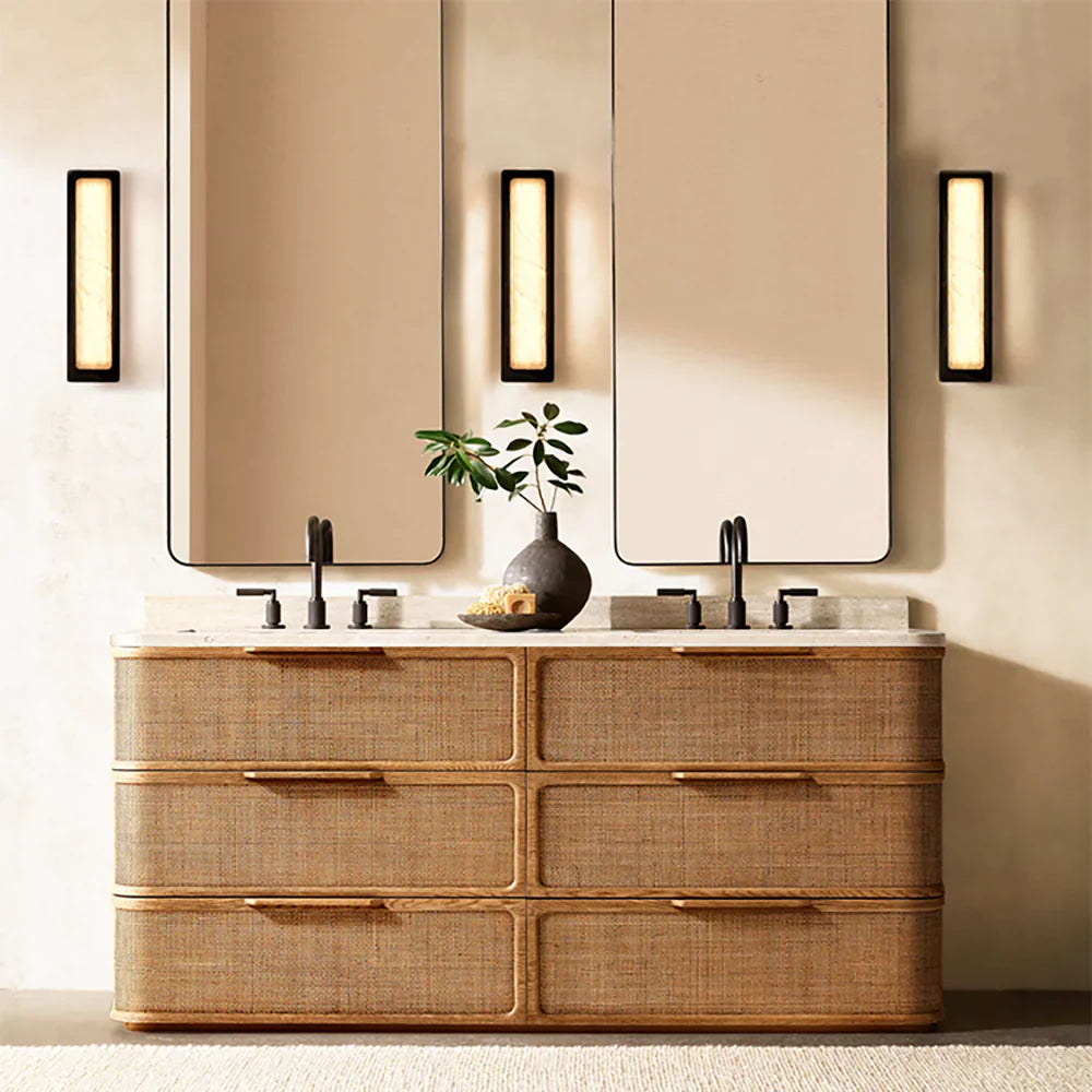 Sashya Alabaster Wall Lamp