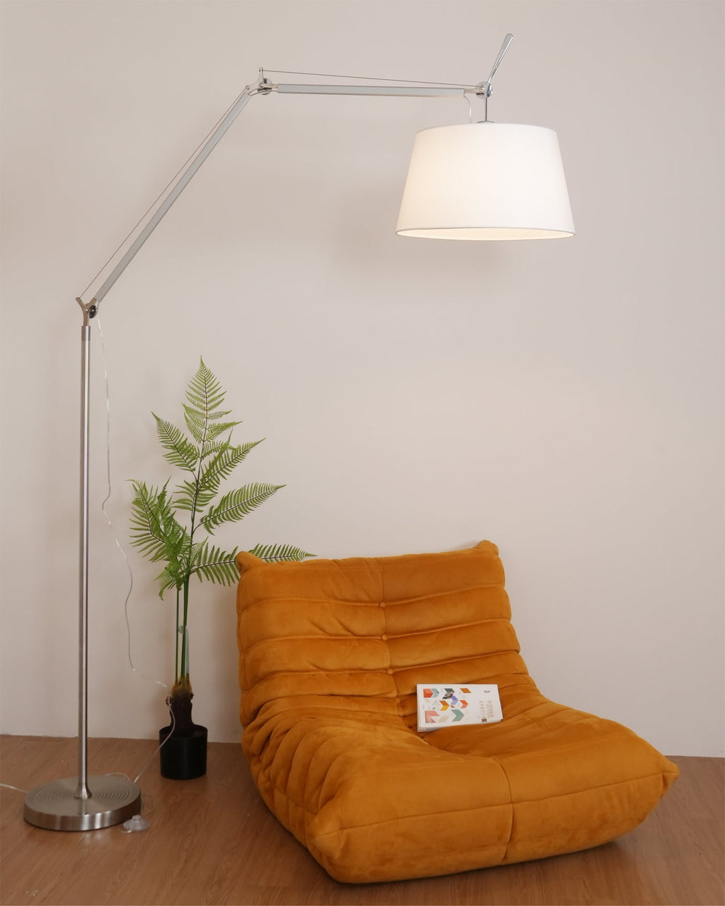 Modern Classic Floor Lamp