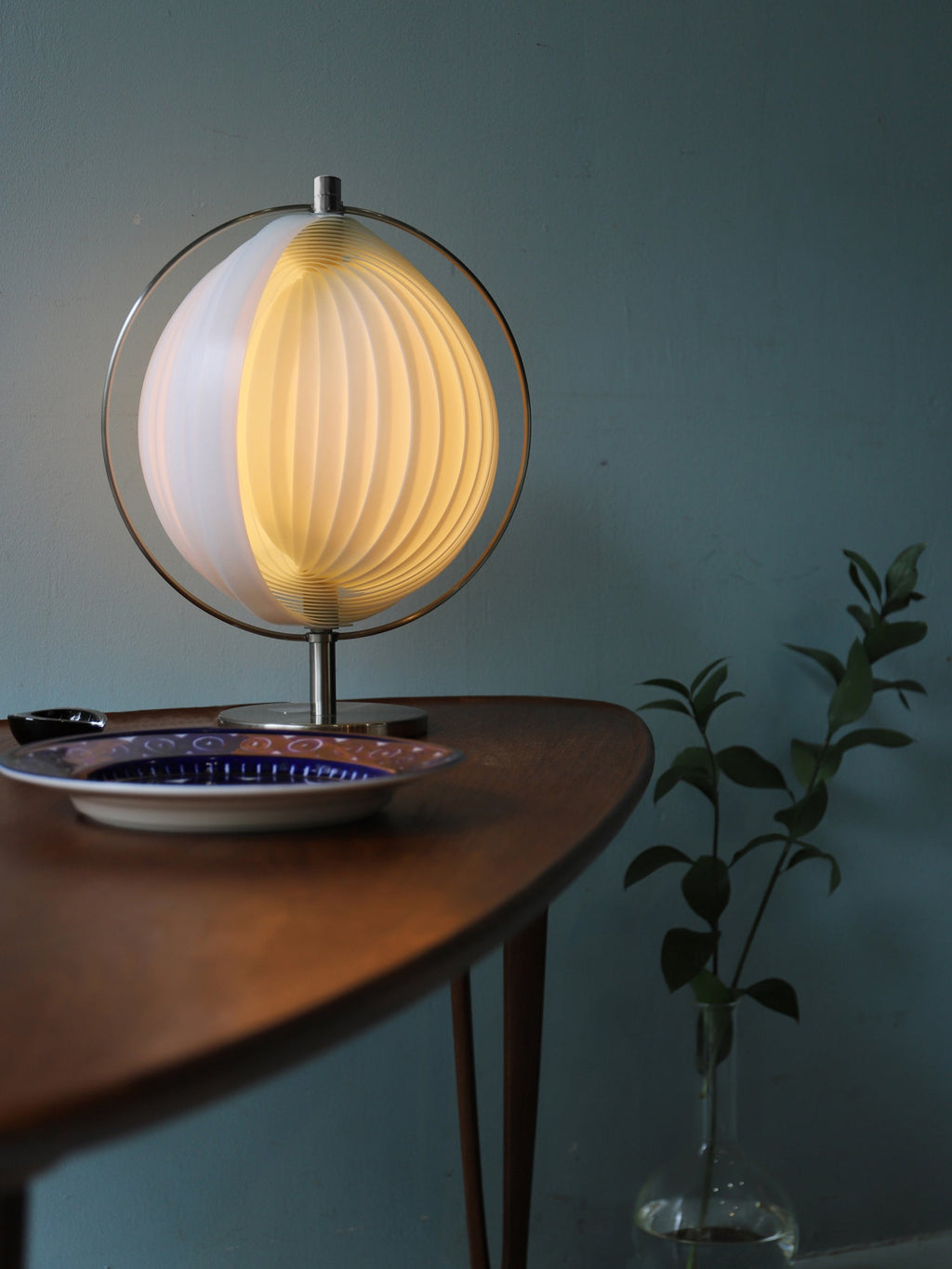 Moon Kare Table Lamp