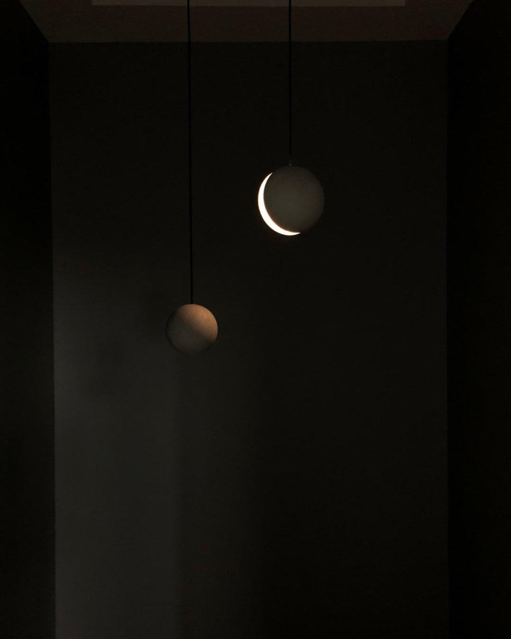 Moon Cement Pendant Lamp