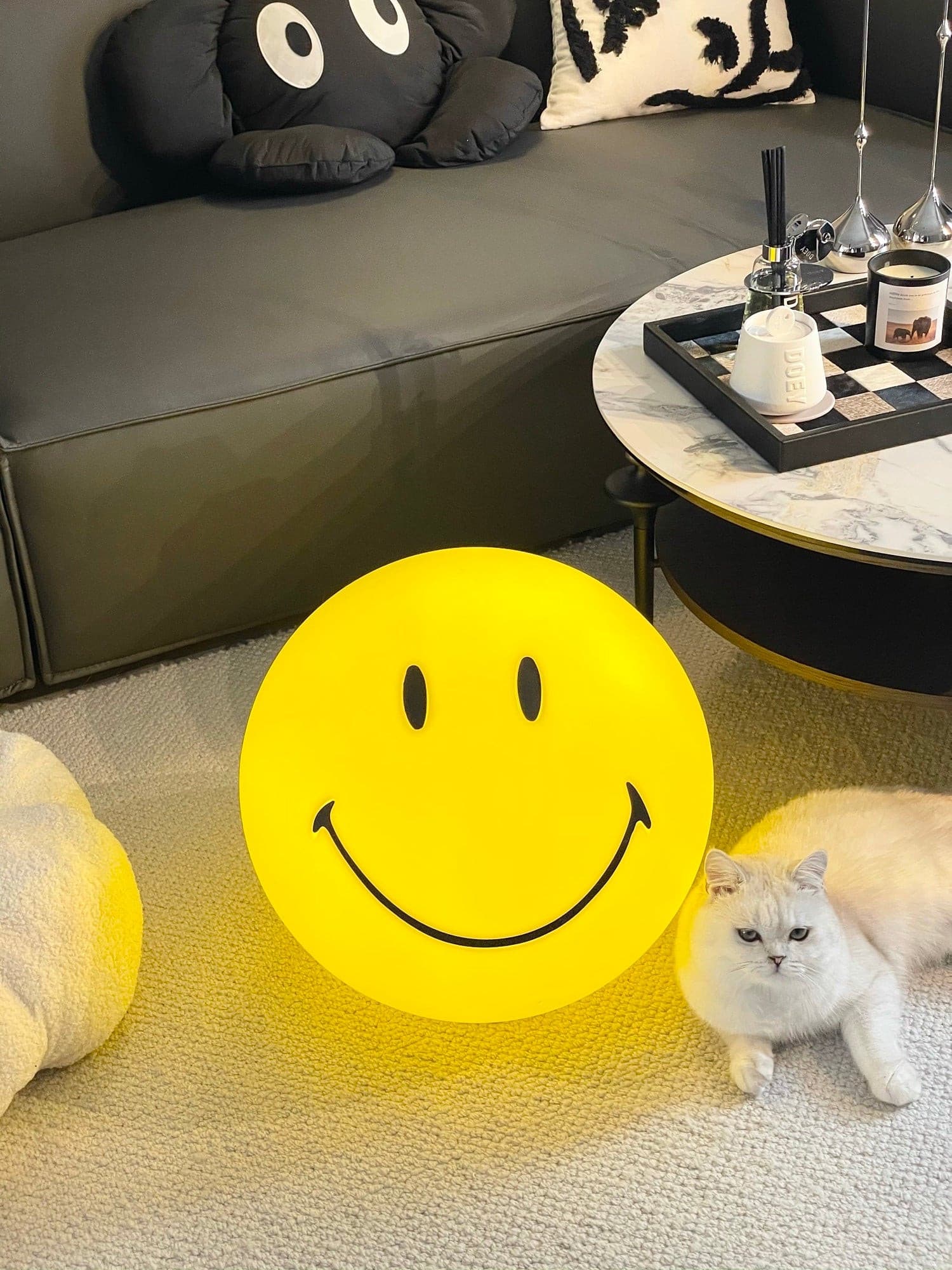 Smiley Table Lamp