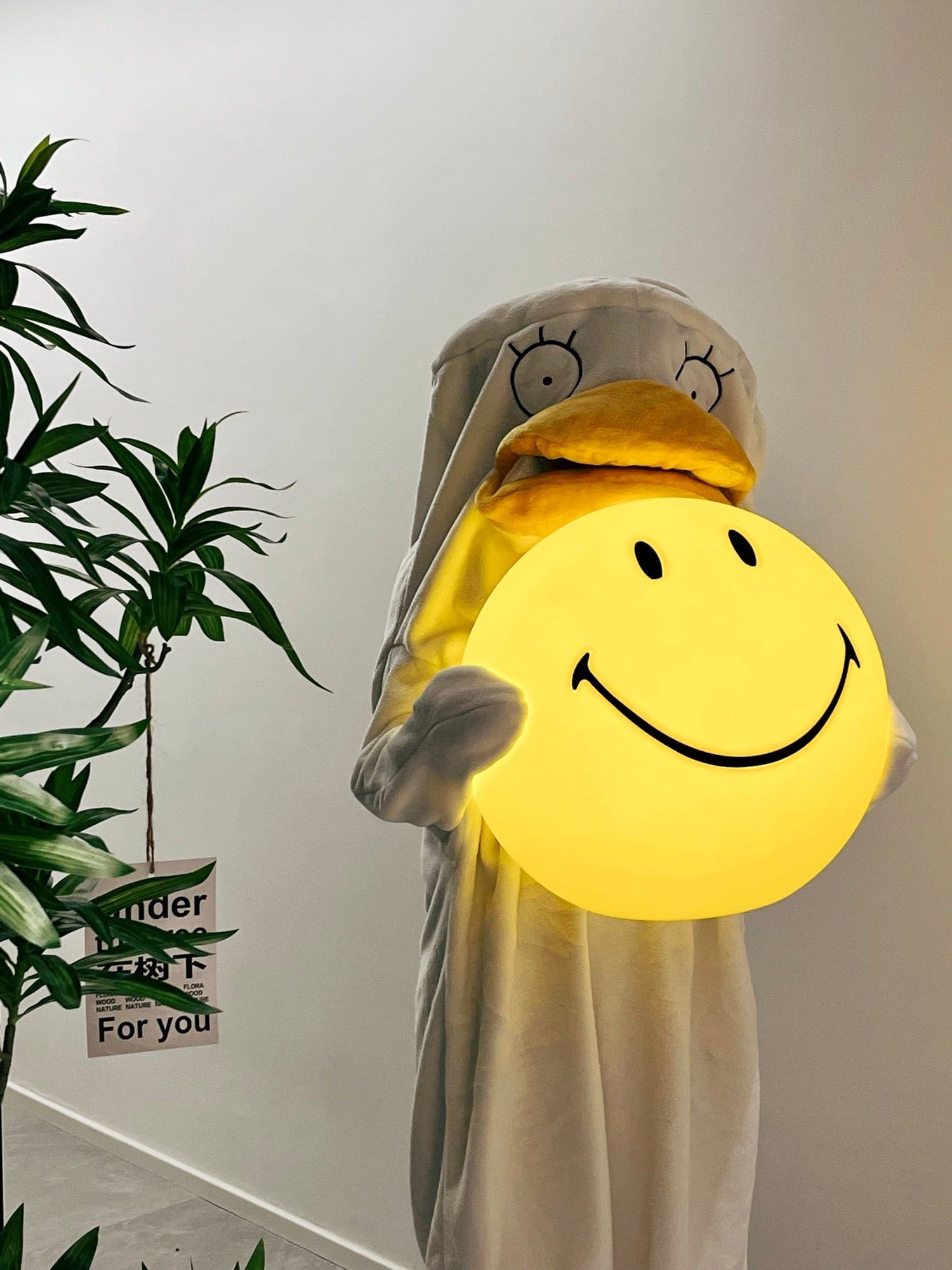 Smiley Table Lamp