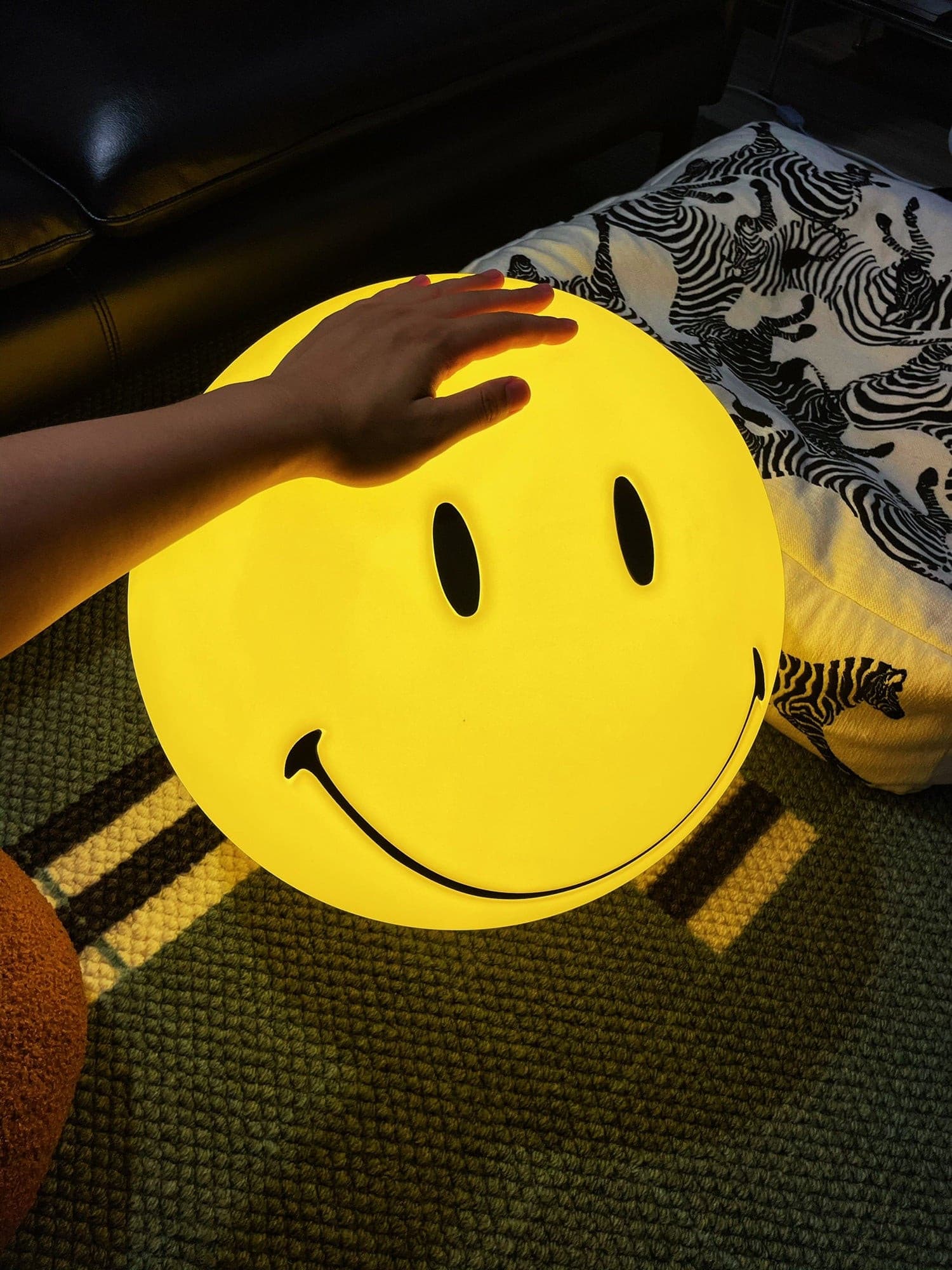 Smiley Table Lamp