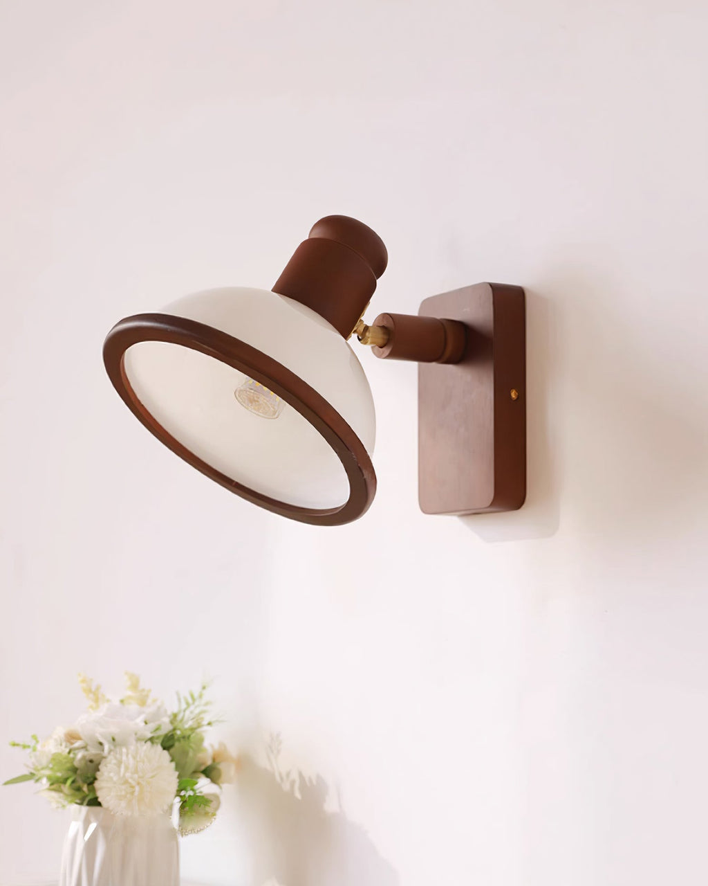 Girona Mia Wall Lamp