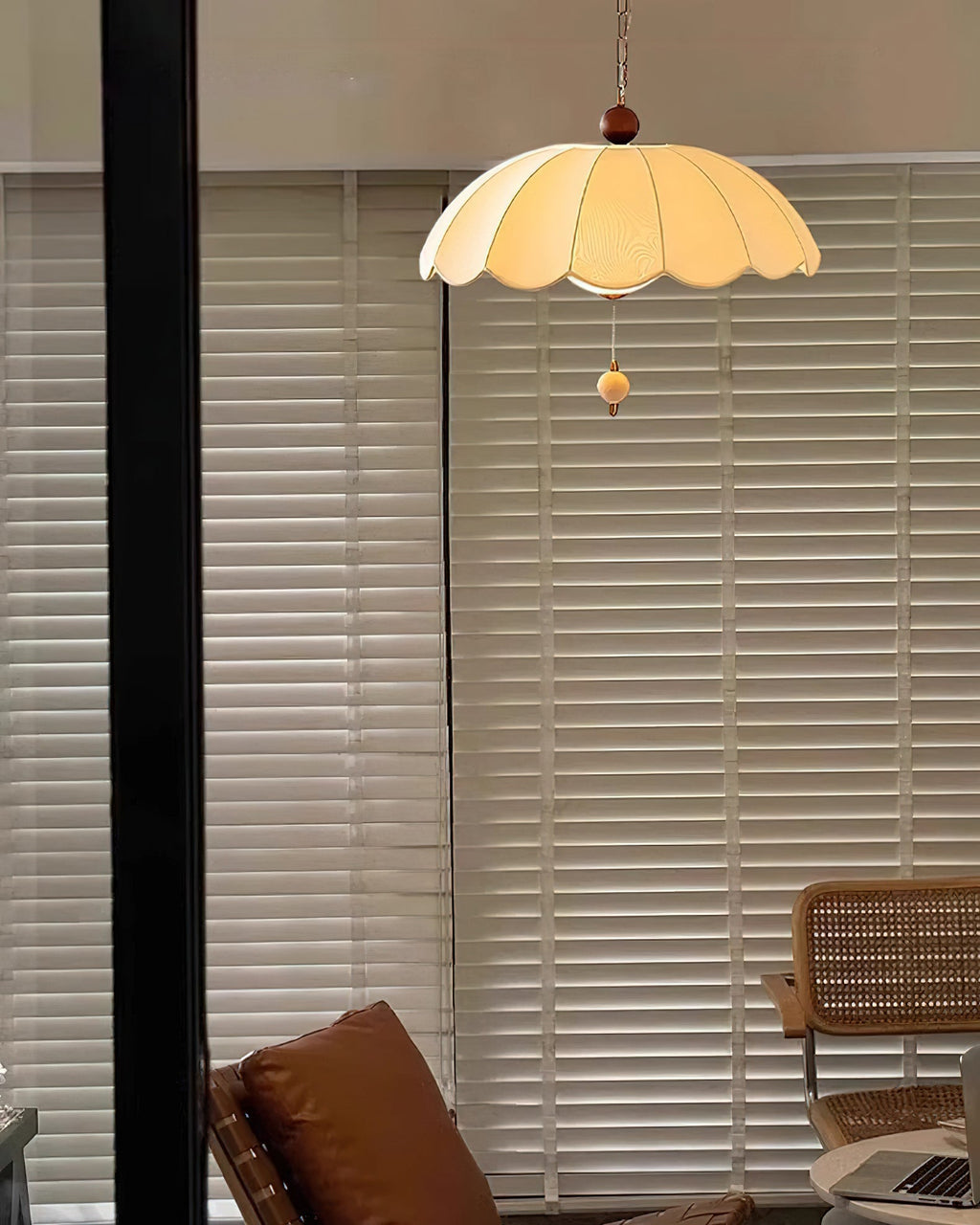 Oriente Pendant Light