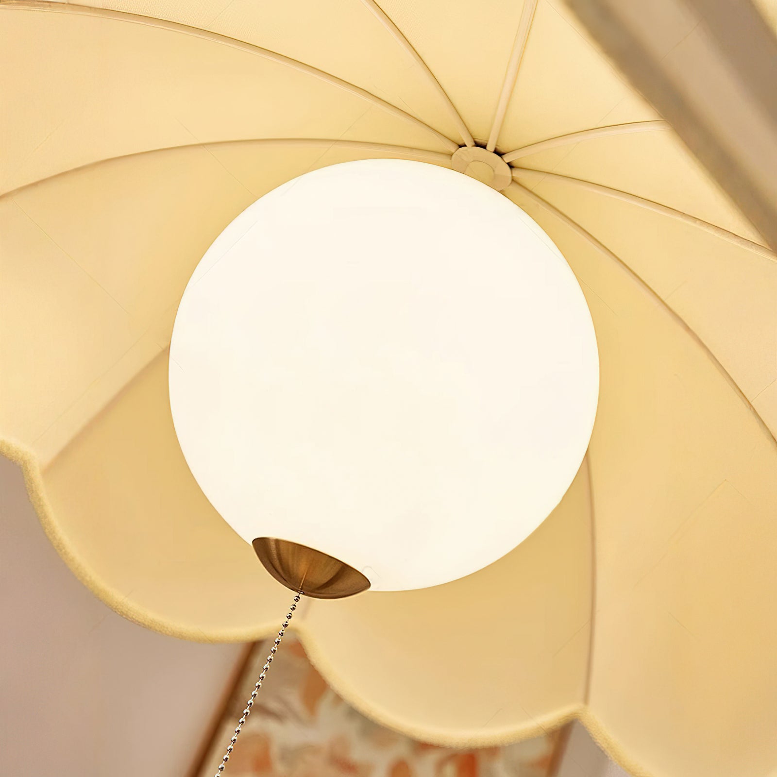 Oriente Pendant Light