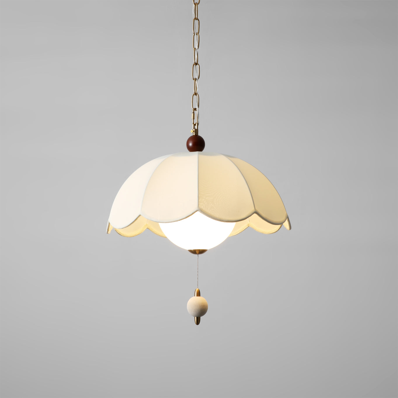 Oriente Pendant Light