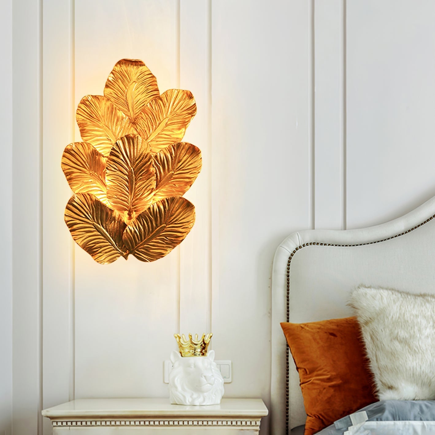 Pathleaf Heap Wall Lamp