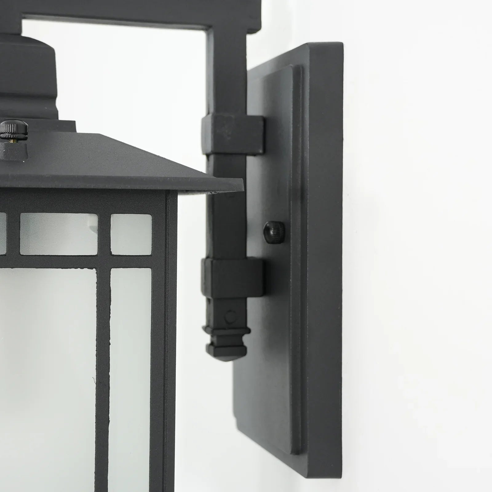 Pavilion Shape Orm House Outdoor Wall Light