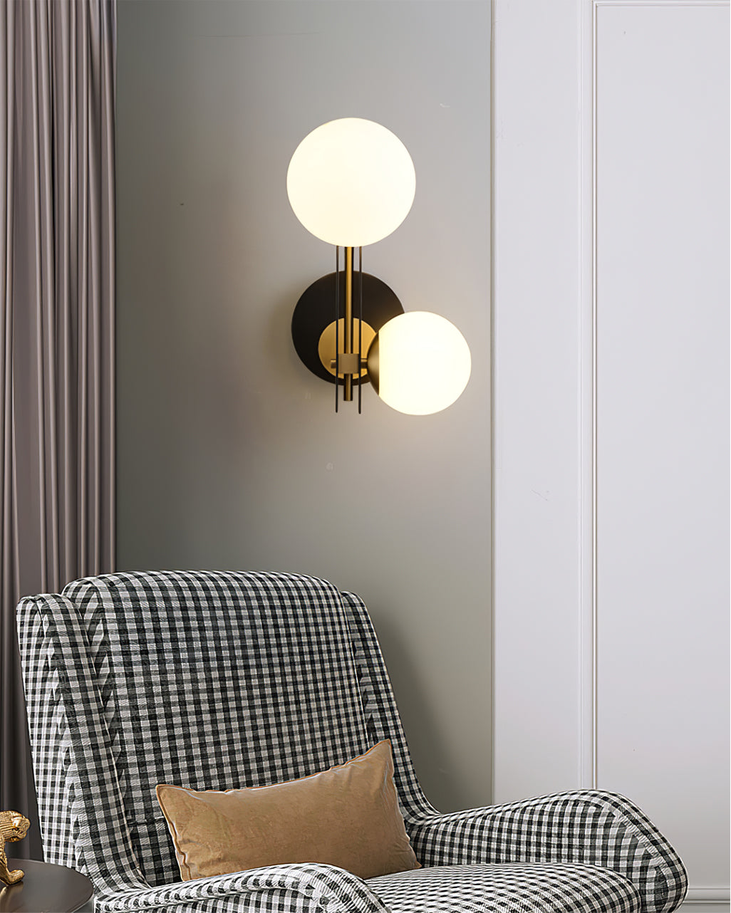 Planeta Wall Light
