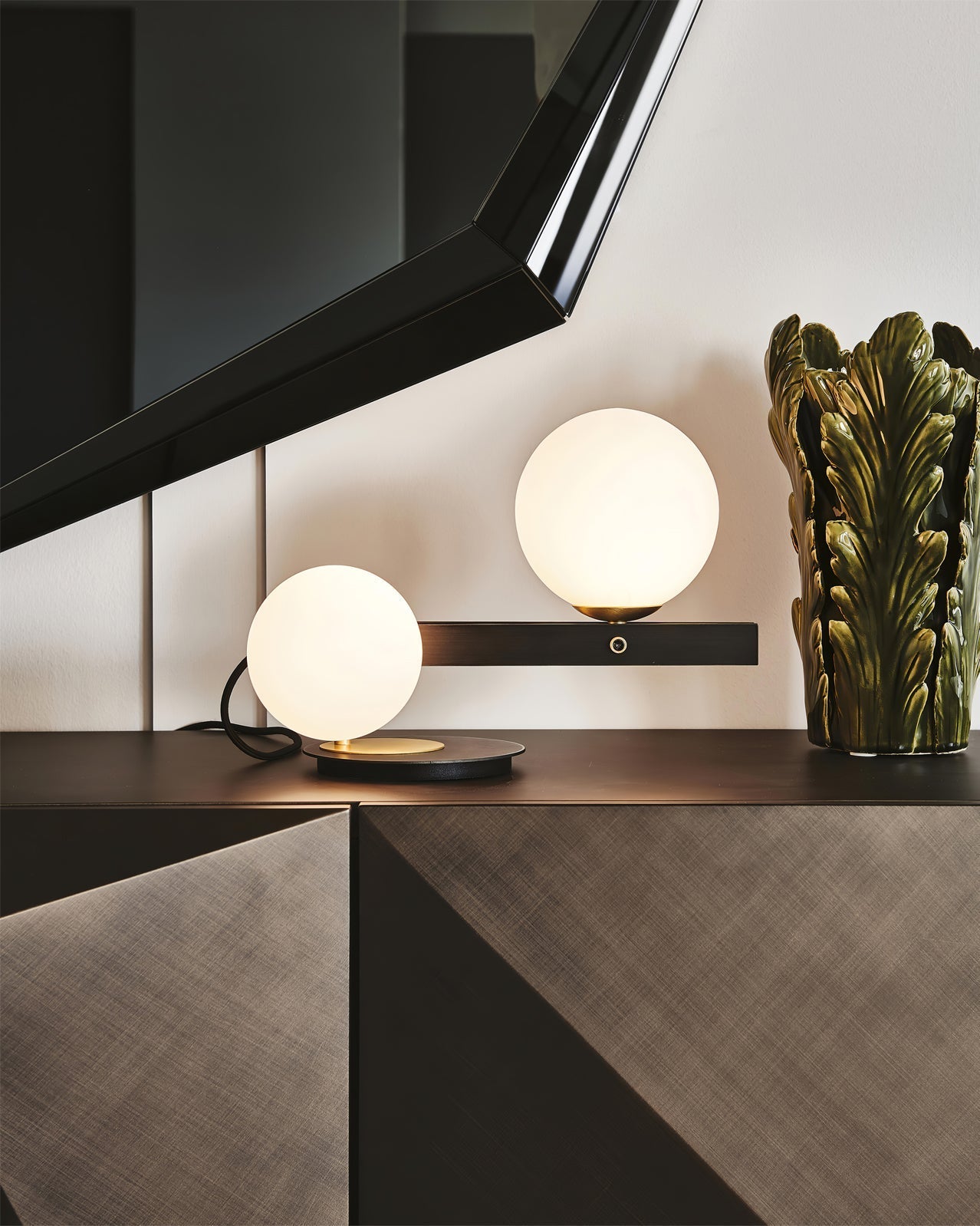Planeta Wall Light